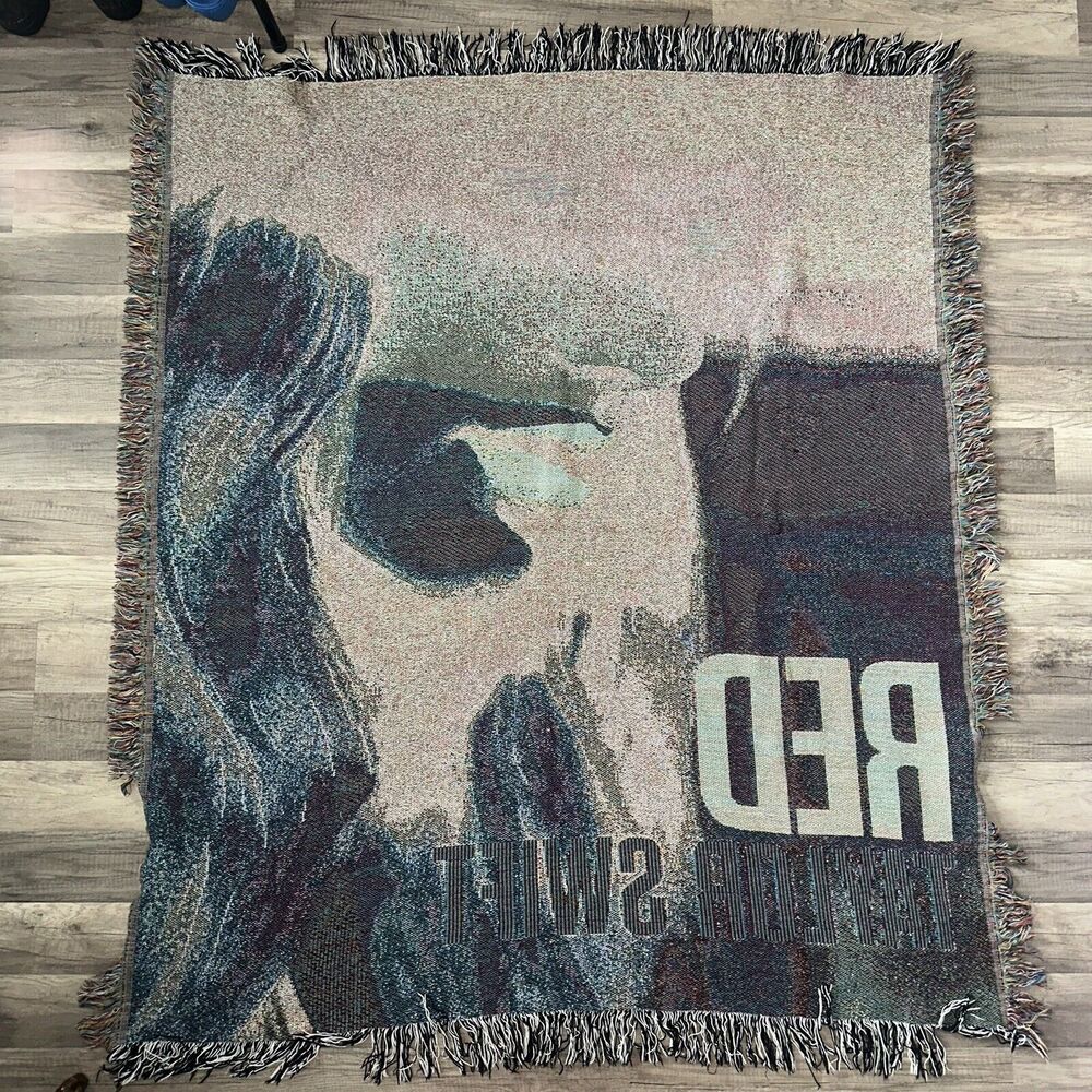 Taylor Swift RED Album Cover Tapestry Throw 2012 50x60 - Picture 4 of 4